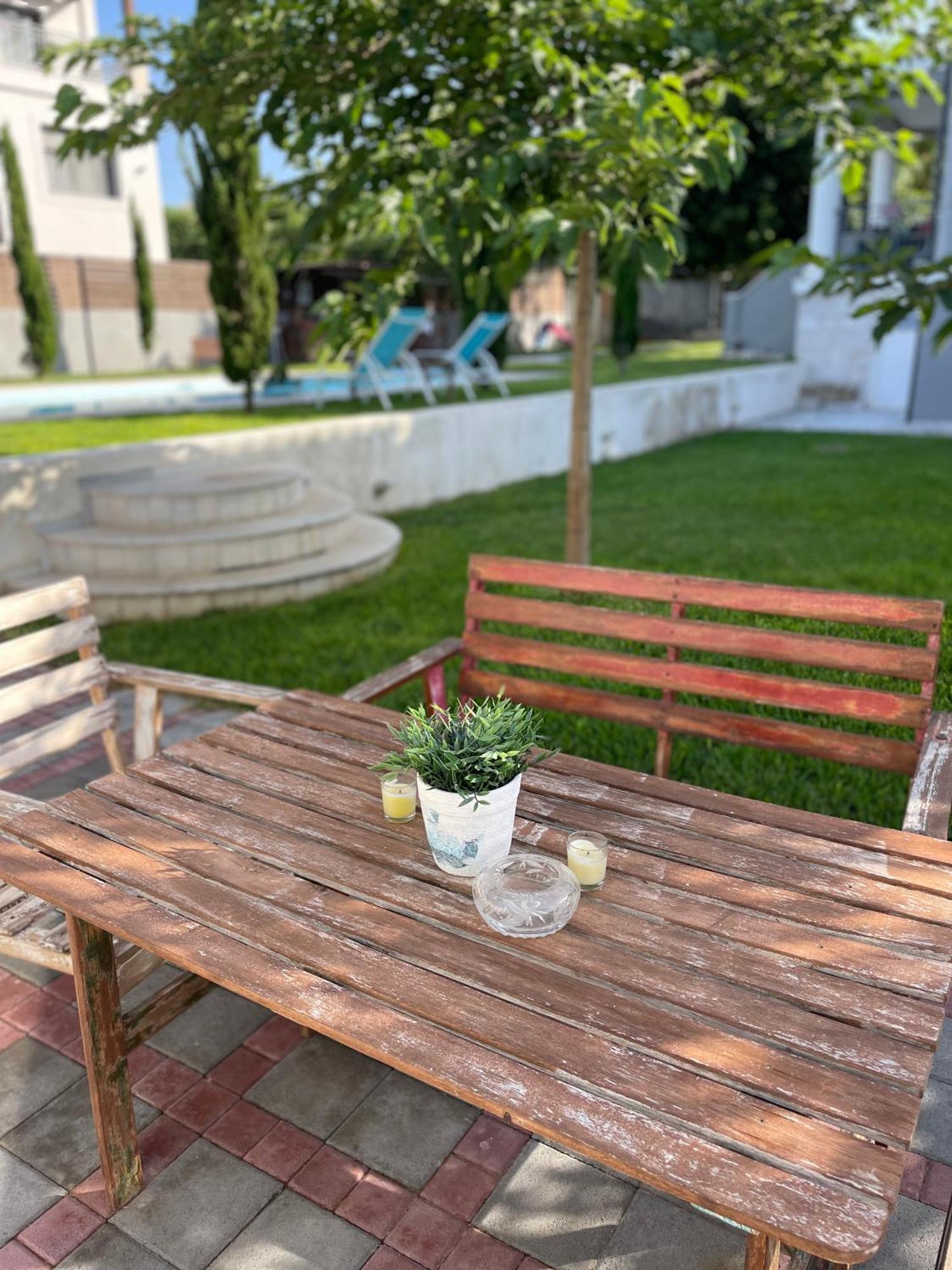 Pool Guesthouse Corinth Экстерьер фото